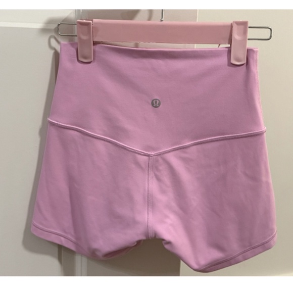 lululemon Align - High-Rise Short 4" - Size 4 - Light pink - Matching bra avail. - Picture 3 of 7